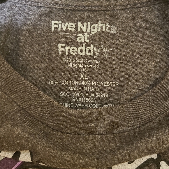 Fnaf lot(4 t-shirts) - Picture 6 of 8